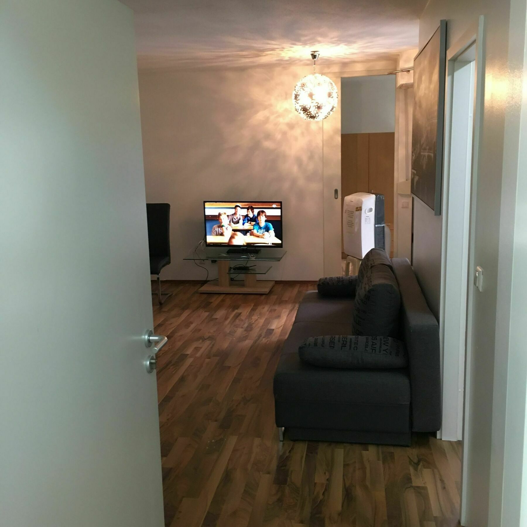 Kn Kahtan Boarding House Apartment มิวนิก ภายนอก รูปภาพ