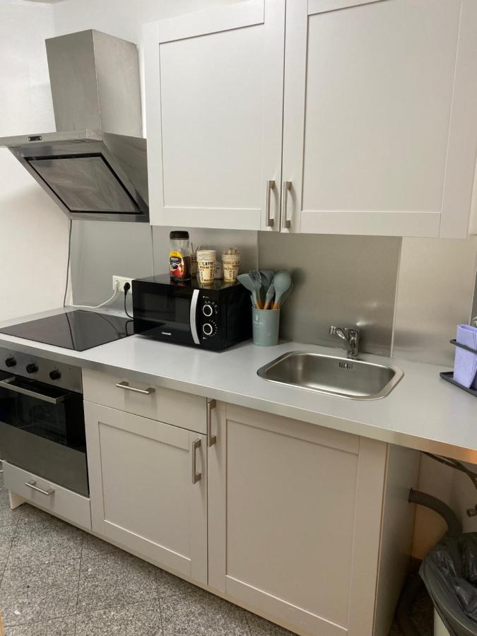 Kn Kahtan Boarding House Apartment มิวนิก ภายนอก รูปภาพ